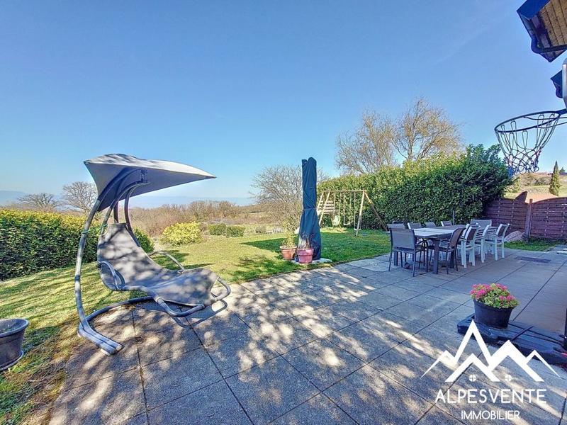 Maison - 101 m² - 4 pièces