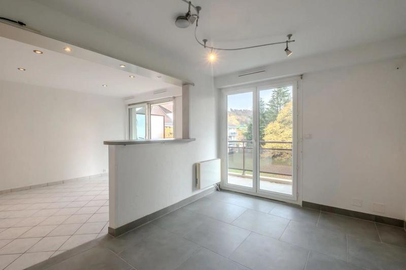 Appartement - 84 m² - 4 pièces