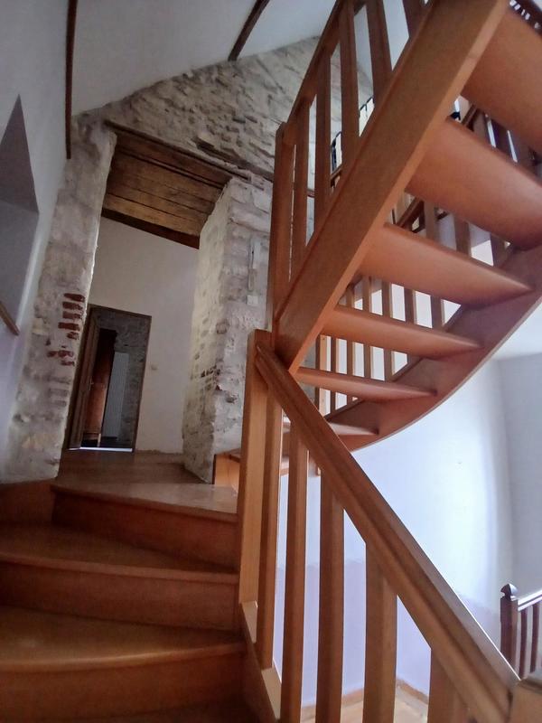 Maison - 202 m² - 6 pièces