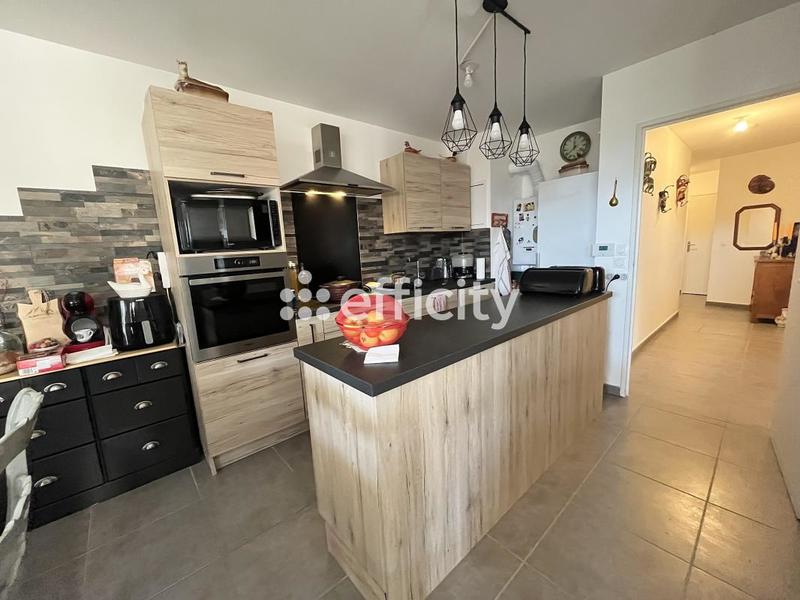 Appartement - 84 m² - 4 pièces