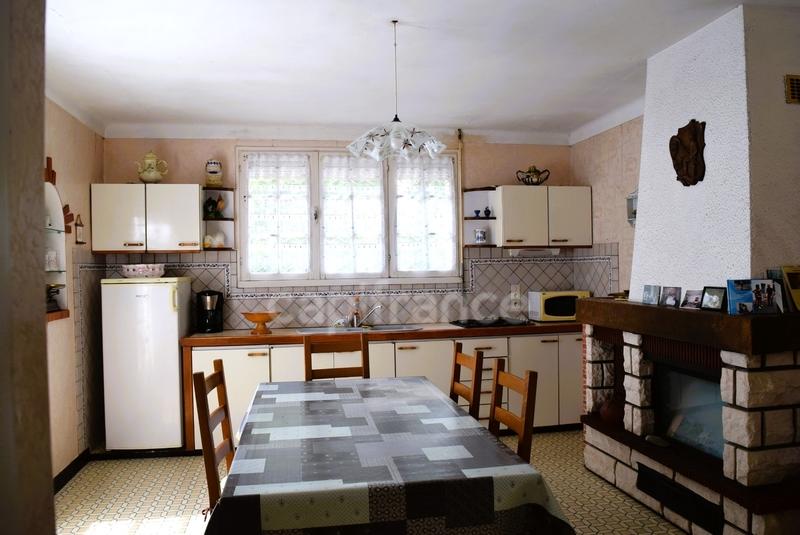 Maison - 120 m² - 10 pièces