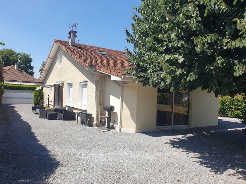Maison - 153 m² - 8 pièces