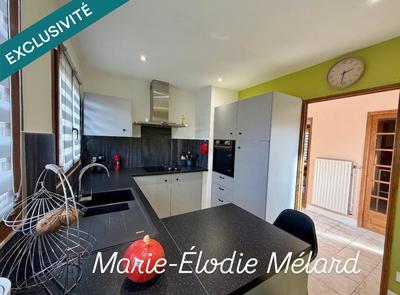 Maison - 146 m² - 8 pièces