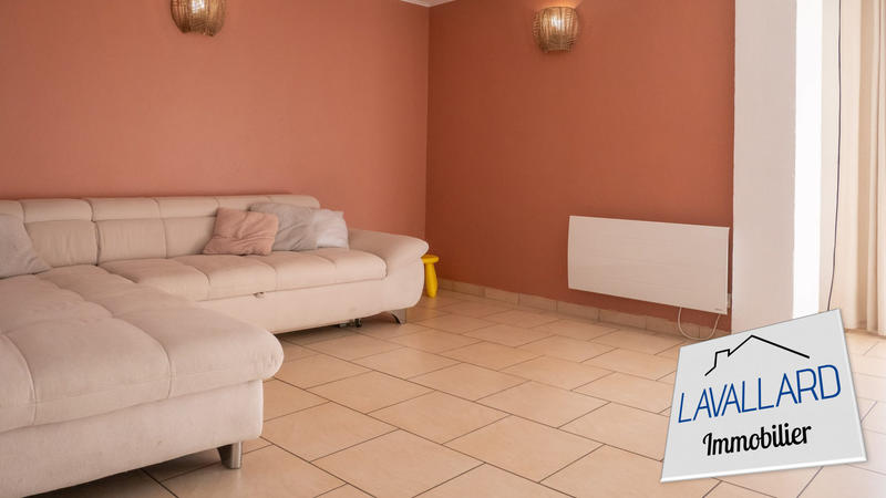 Maison - 115 m² - 6 pièces