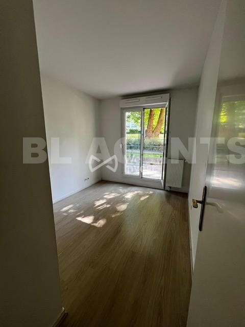 Appartement - 77 m² - 4 pièces