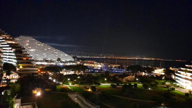 Studio - 25 m² - 1 pièce