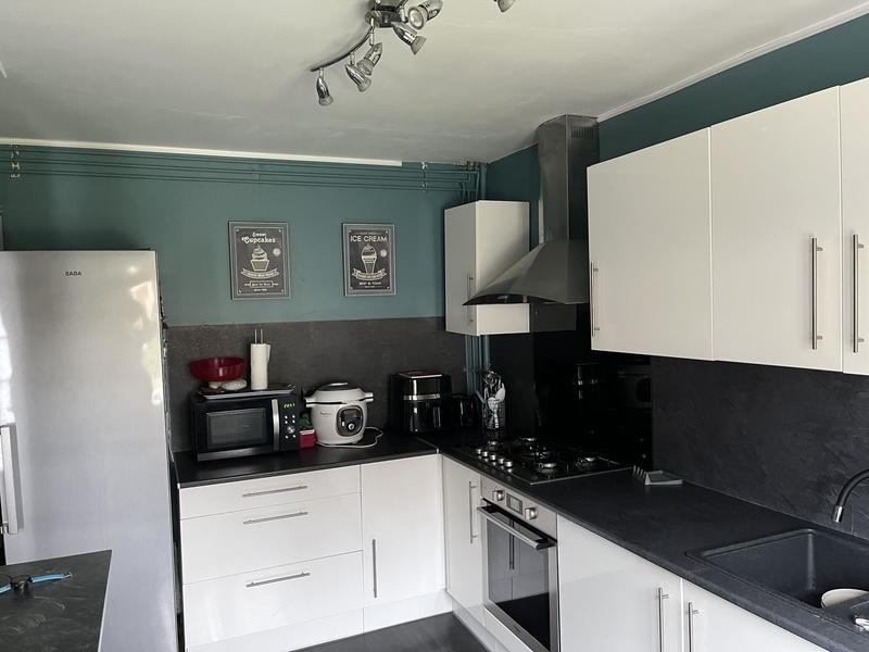 Maison - 90 m² - 5 pièces