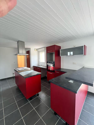 Maison - 106 m² - 4 pièces