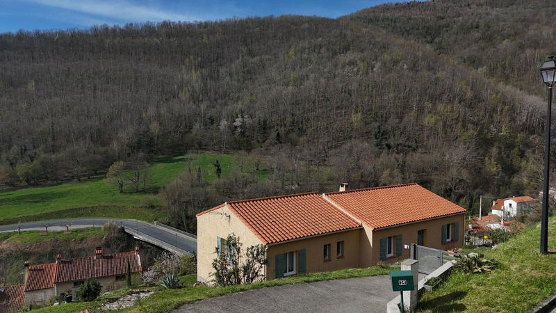 Villa - 121 m² - 5 pièces