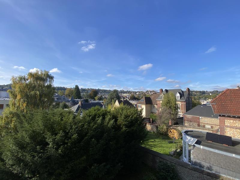 Appartement - 130 m² - 5 pièces