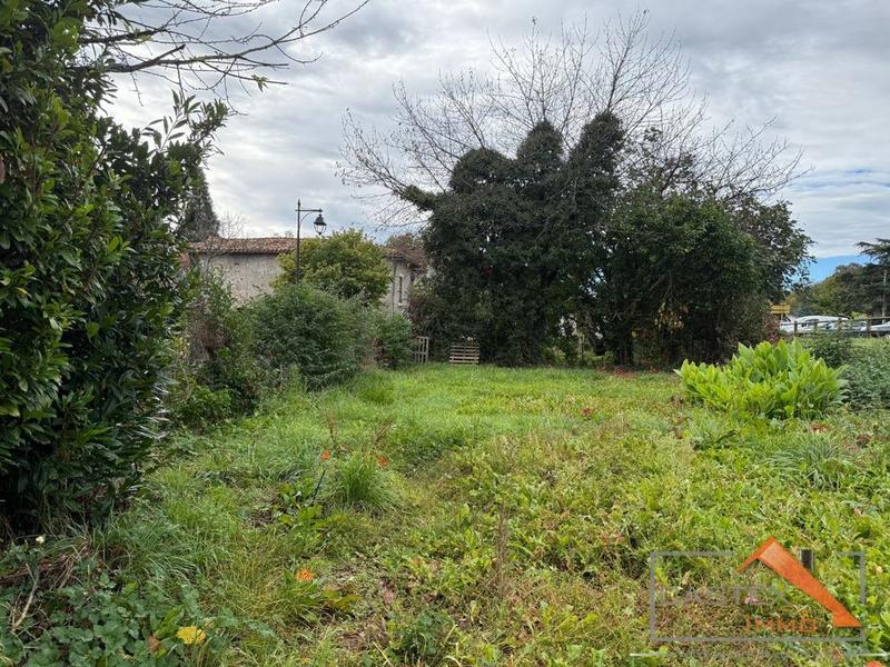 Terrain constructible - 538 m²
