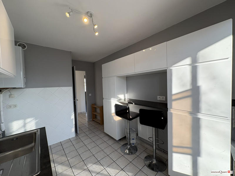 Appartement - 70 m² - 4 pièces