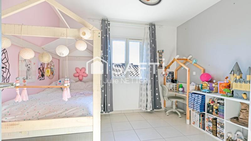 Maison - 162 m² - 5 pièces