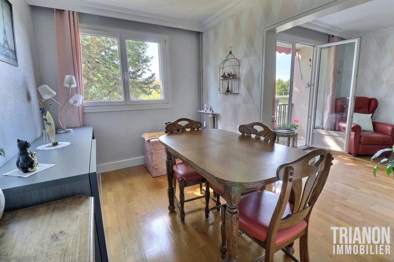 Appartement - 103 m² - 5 pièces