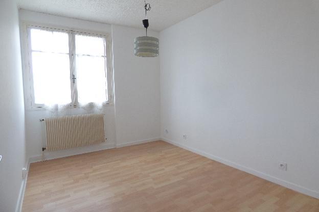 Maison - 82 m² - 6 pièces