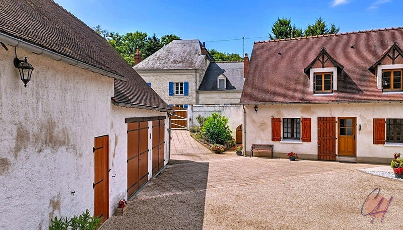Maison ancienne - 228 m² - 10 pièces