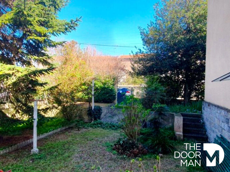 Maison - 190 m² - 8 pièces