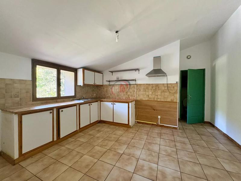 Appartement - 91 m² - 4 pièces