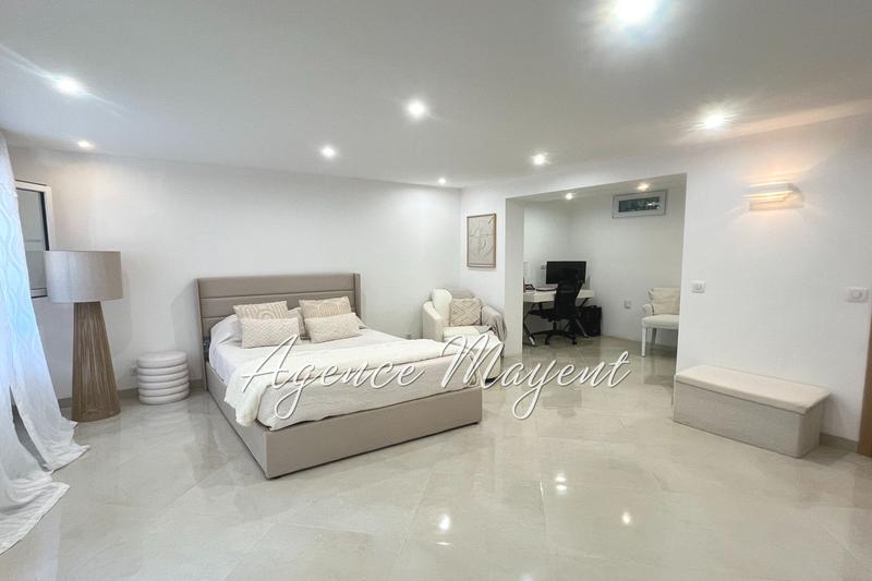 Maison - 113 m² - 4 pièces