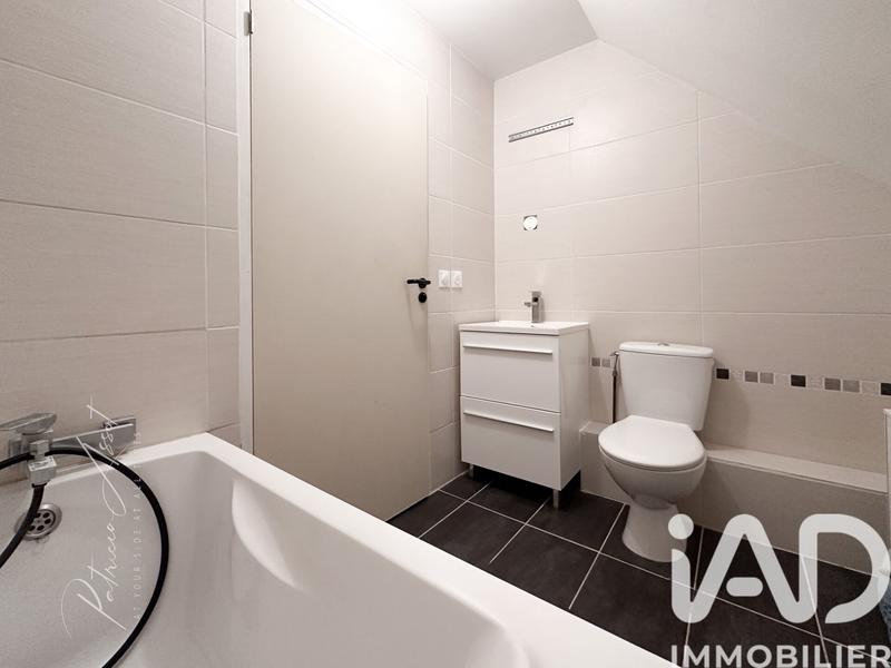 Maison - 97 m² - 5 pièces