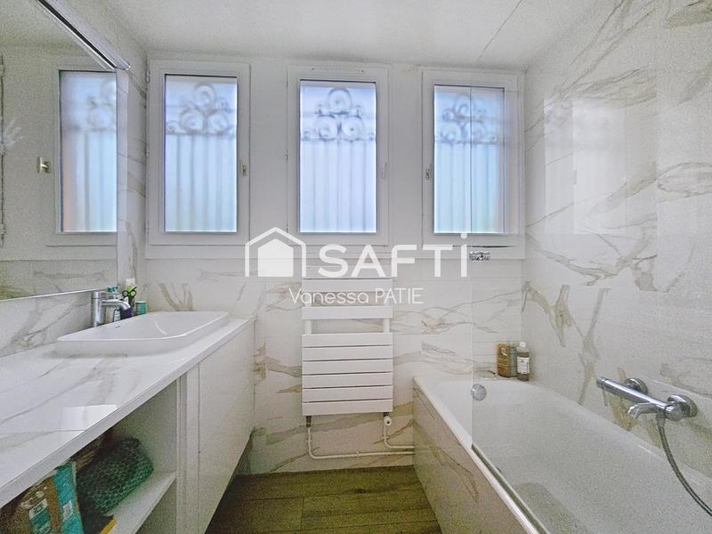 Villa - 212 m² - 11 pièces