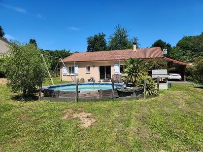 Maison - 88 m² - 5 pièces