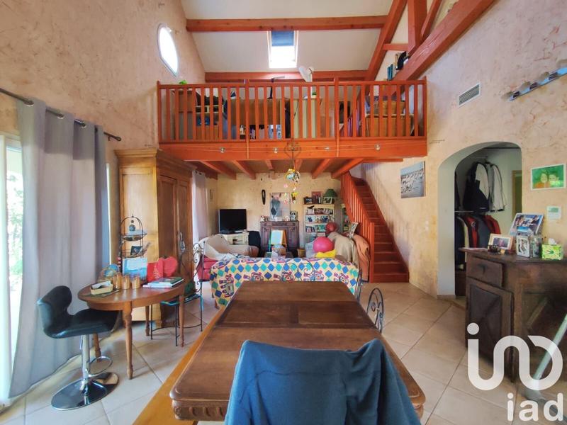 Maison - 152 m² - 6 pièces