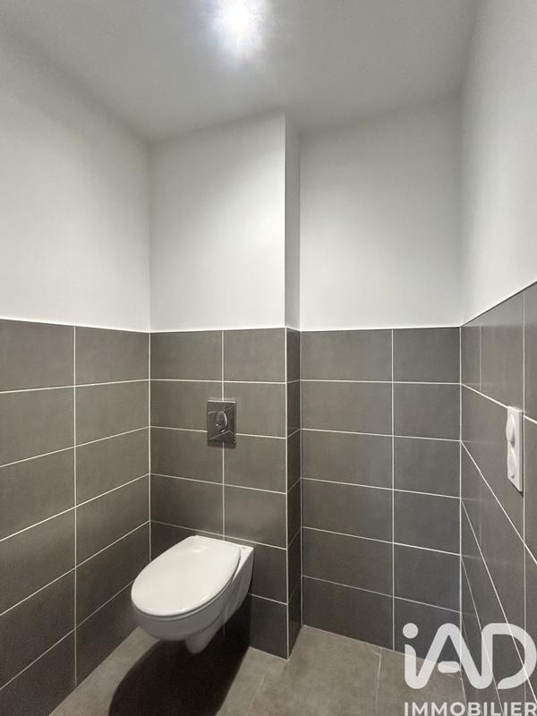 Maison - 99 m² - 4 pièces