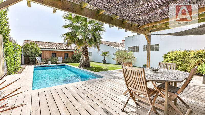 Maison - 137 m² - 4 pièces