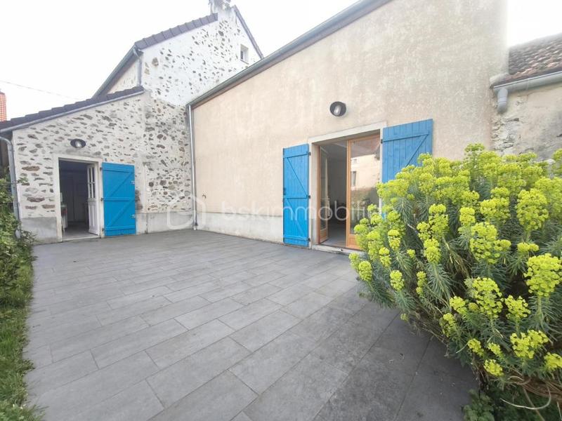 Maison - 107 m² - 5 pièces