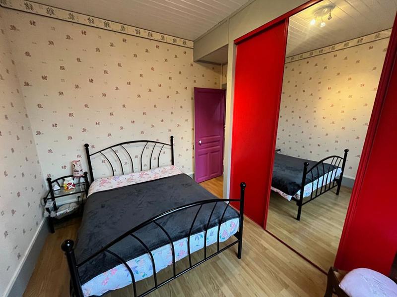 Maison - 185 m² - 7 pièces