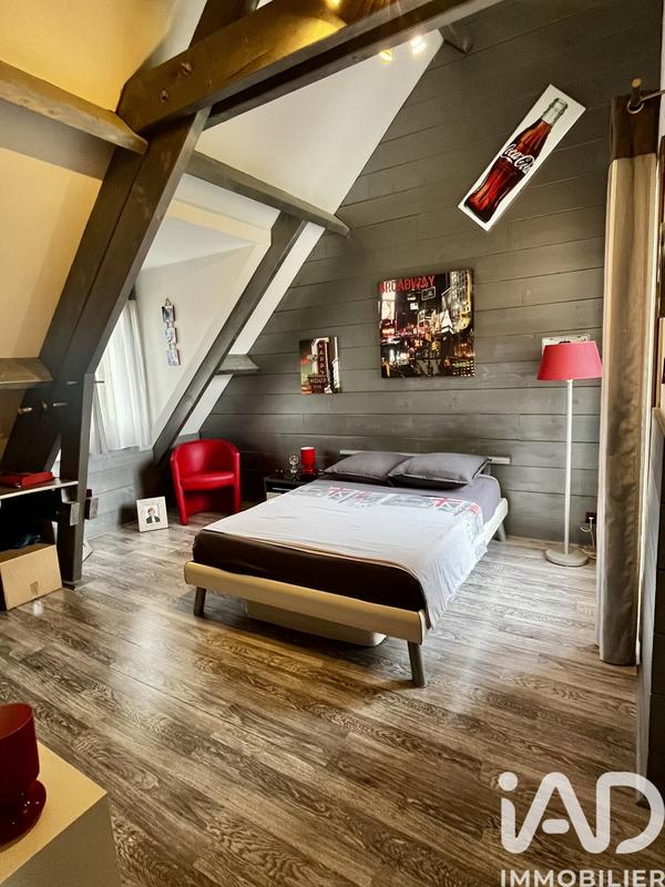 Maison - 176 m² - 7 pièces