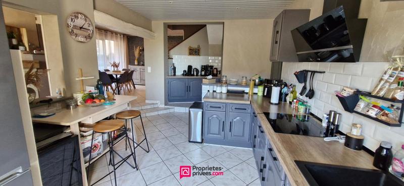 Maison - 138 m² - 6 pièces