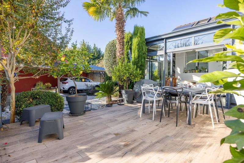 Maison - 182 m² - 7 pièces