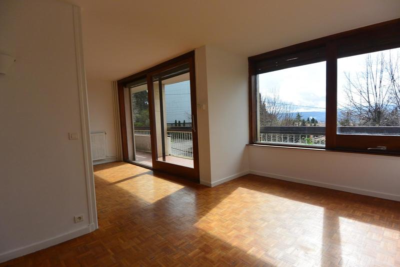 Appartement - 86 m² - 4 pièces
