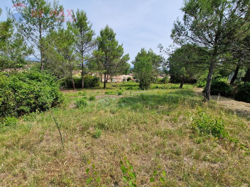 Terrain - 2 760 m²