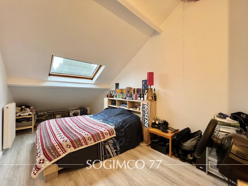 Duplex - 147 m² - 6 pièces