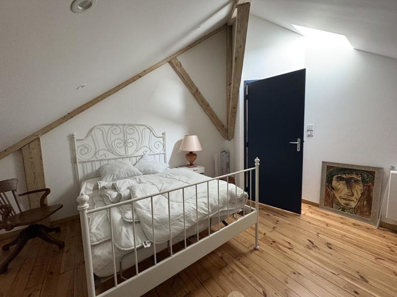 Appartement - 90 m² - 3 pièces