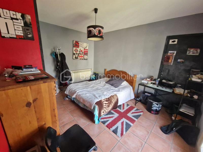 Maison - 336 m² - 15 pièces