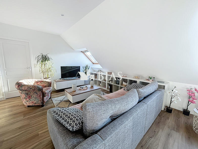 Appartement - 122 m² - 5 pièces