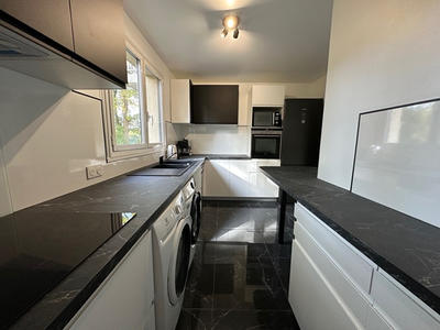 Appartement - 114 m² - 6 pièces