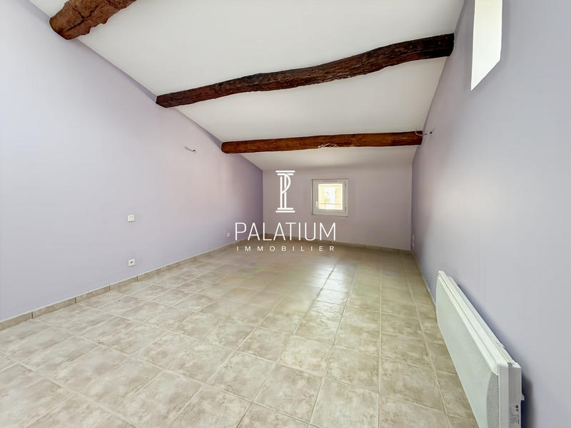 Local commercial - 158 m² - 6 pièces