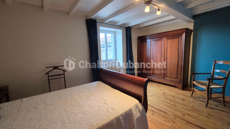 Maison - 183 m² - 7 pièces