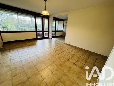 Appartement - 138 m² - 7 pièces