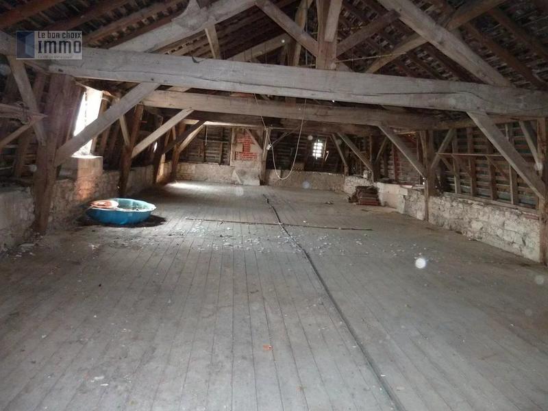 Maison - 210 m² - 8 pièces