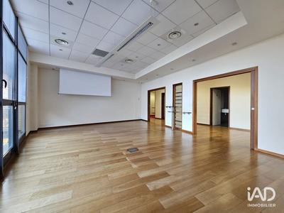 Bureau - 440 m²