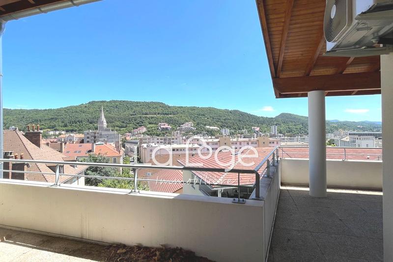 Appartement - 106 m² - 3 pièces