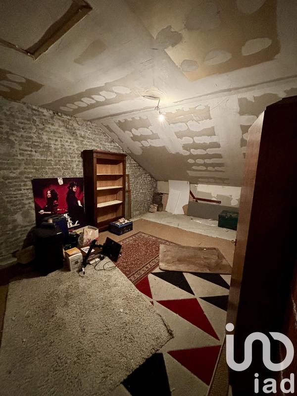 Maison - 245 m² - 12 pièces