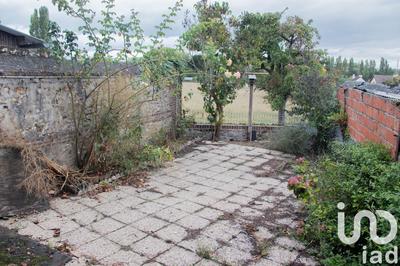 Maison de village - 90 m² - 5 pièces