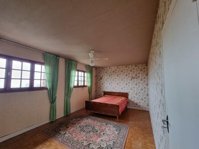 Maison - 142 m² - 7 pièces